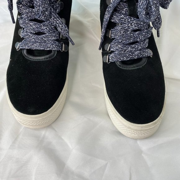 Steve Madden Sherpa lined sneakers - Picture 4 of 6